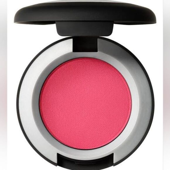 MAC Powderkiss Matte Eyeshadow in A Little Tamed - Picture 2 of 16